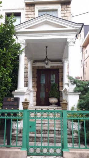 Vila Ella